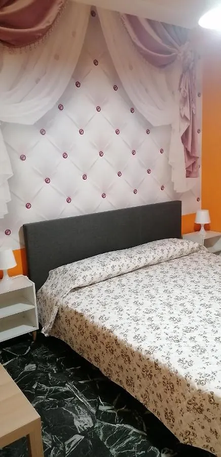 Celine Panzió Genova Olaszország
